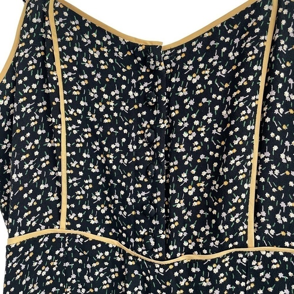 Madewell Button-Front Wide-Leg Jumpsuit in Playground Posies, Size 00 - Picture 7 of 13